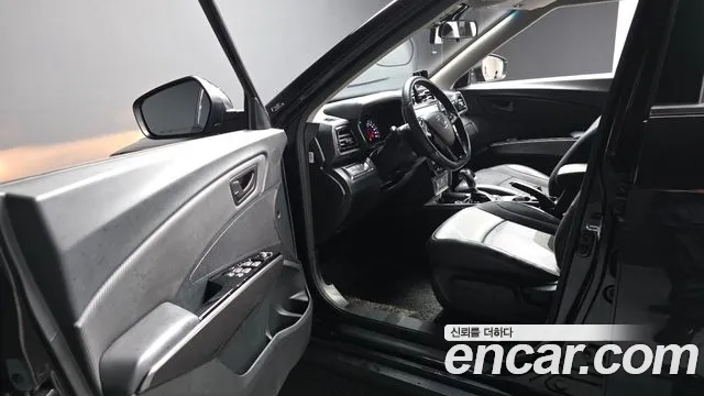 KG_Mobility_Ssangyong TIBOLI 2020 thumb 9