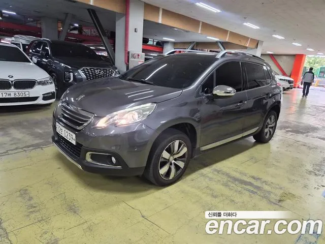 Peugeot 2008 2016 thumb 2