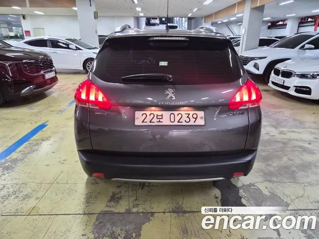 Peugeot 2008 2016 thumb 4