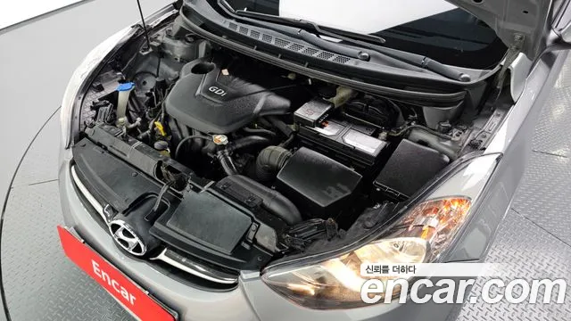 Hyundai Avante 2012 thumb 6