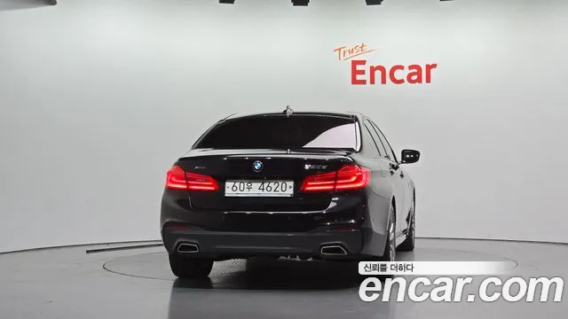 BMW 5-Series 2017 thumb 4
