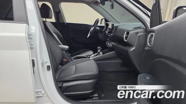 Hyundai Venue 2025 thumb 11
