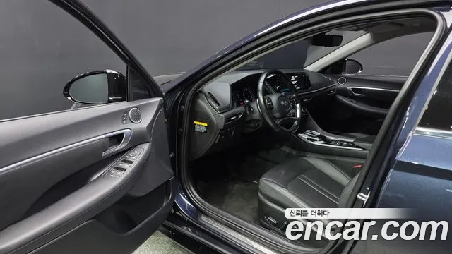 Hyundai Sonata 2019 thumb 10