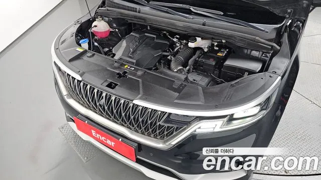 Kia Carnival 2023 thumb 6