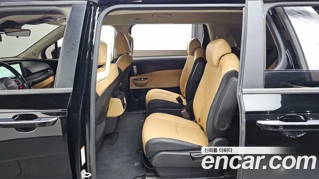 Kia Carnival 2023 thumb 11