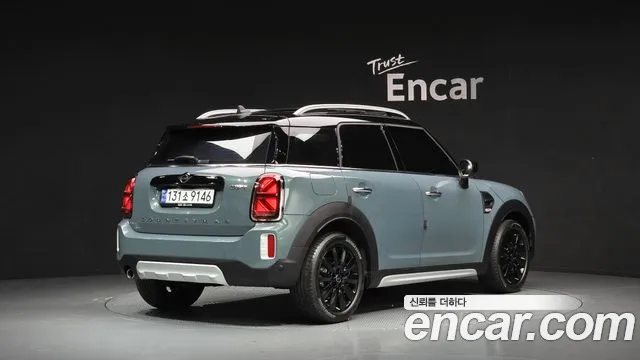 MINI Countryman 2024 thumb 2