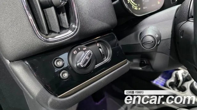 MINI Countryman 2024 thumb 12