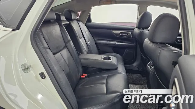Nissan Altima 2015 thumb 12