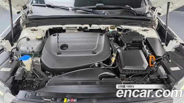 Volvo XC40 2020 thumb 6