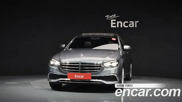 Mercedes-Benz E-Класс 2021 thumb 3