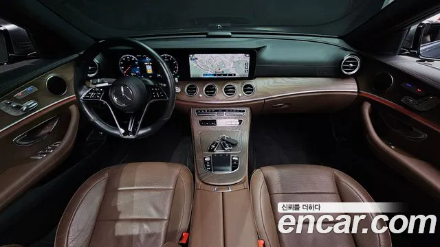 Mercedes-Benz E-Класс 2021 thumb 7