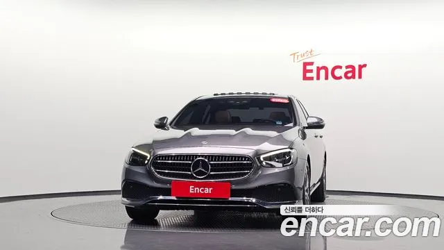 Mercedes-Benz E-Класс 2021 thumb 2