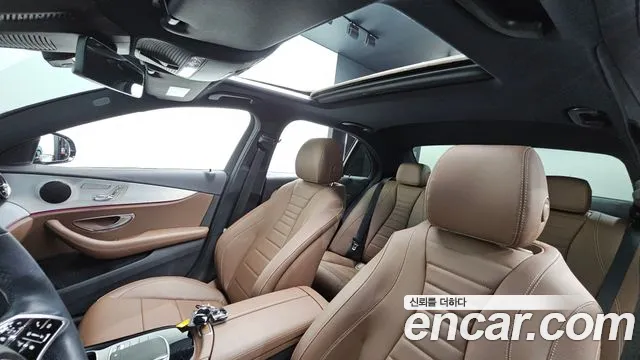Mercedes-Benz E-Класс 2021 thumb 12