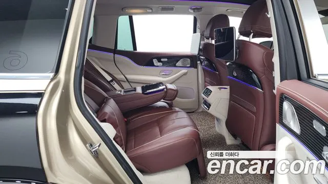 Mercedes-Benz GLS 2023 thumb 11