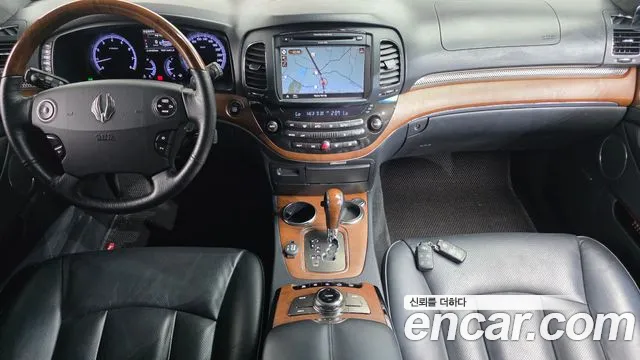KG_Mobility_Ssangyong Chairman 2015 thumb 7