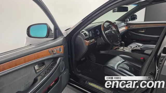 KG_Mobility_Ssangyong Chairman 2015 thumb 10