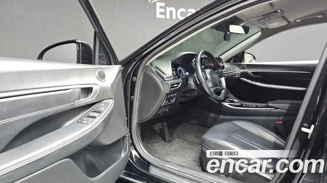 Hyundai Sonata 2022 thumb 10
