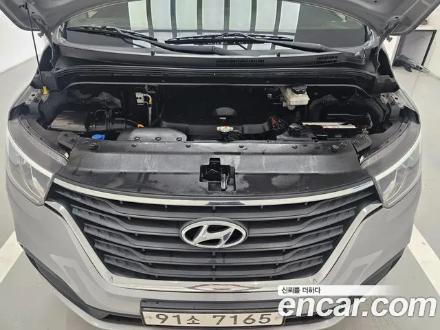 Hyundai Starex 2021 thumb 6