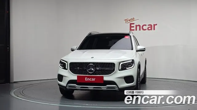 Mercedes-Benz GLB 2021 thumb 3