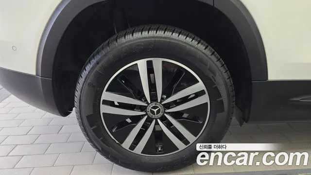 Mercedes-Benz GLB 2021 thumb 5