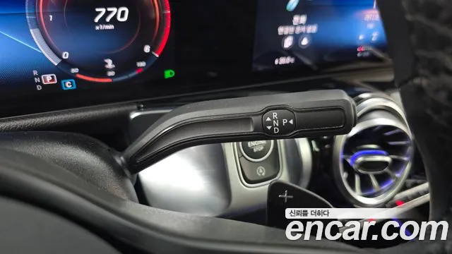 Mercedes-Benz GLB 2021 thumb 9