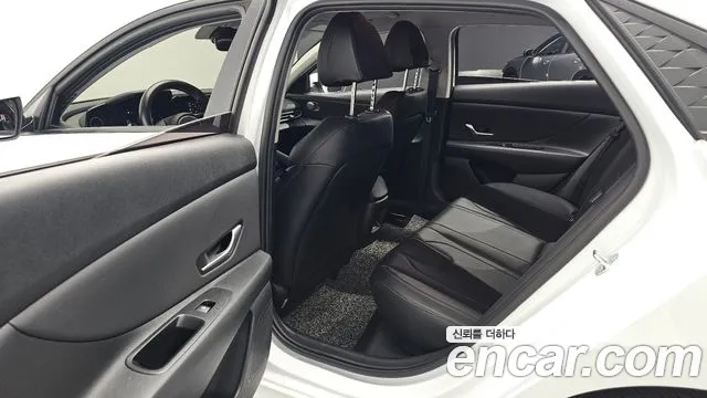 Hyundai Avante 2023 thumb 12