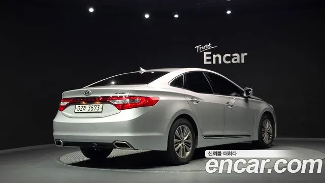 Hyundai Grandeur 2015 thumb 2