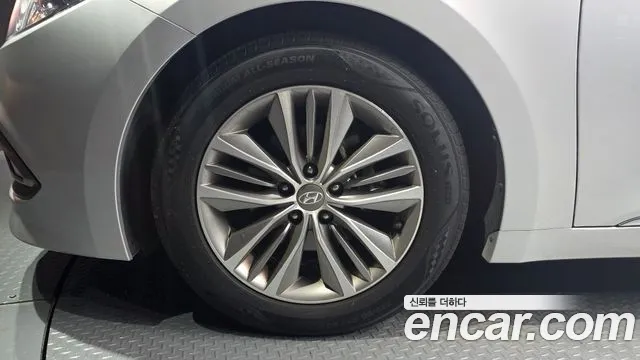 Hyundai Grandeur 2015 thumb 5