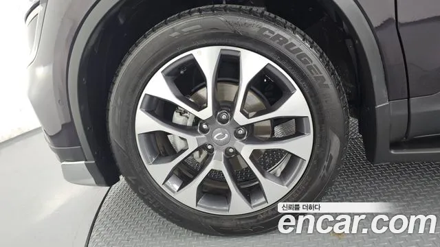 Renault-KoreaSamsung Koleos 2019 thumb 4
