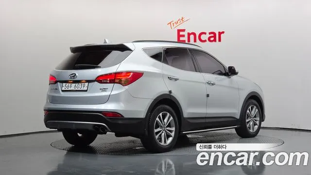 Hyundai Santa Fe 2015 thumb 2