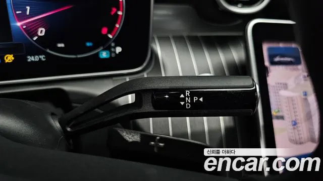 Mercedes-Benz C-Класс 2024 thumb 9