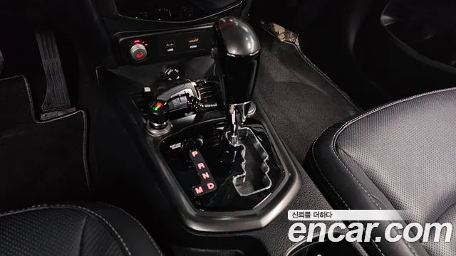 KG_Mobility_Ssangyong TIBOLI 2017 thumb 8