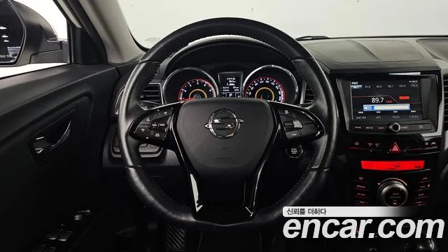 KG_Mobility_Ssangyong TIBOLI 2017 thumb 11