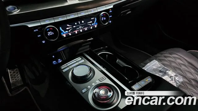 Genesis G80 2023 thumb 9