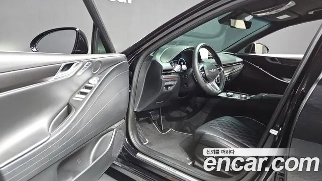 Genesis G80 2023 thumb 10