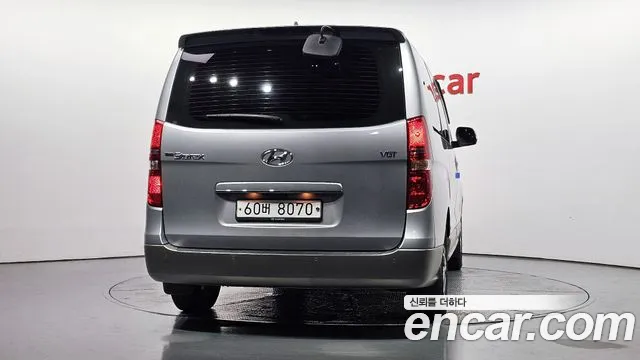 Hyundai Starex 2018 thumb 4
