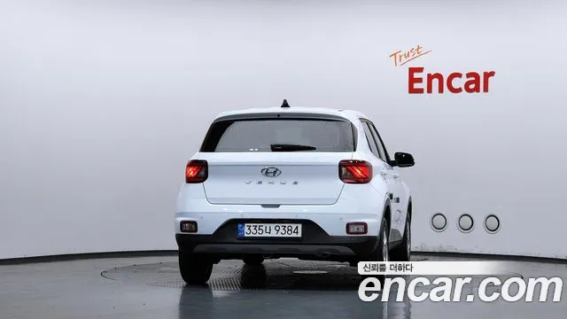 Hyundai Venue 2021 thumb 3