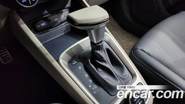 Hyundai Venue 2021 thumb 8