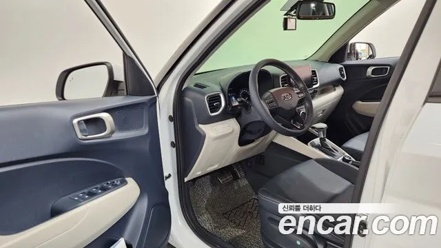 Hyundai Venue 2021 thumb 9