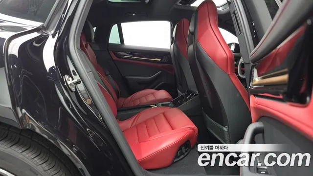 Porsche Panamera 2024 thumb 12
