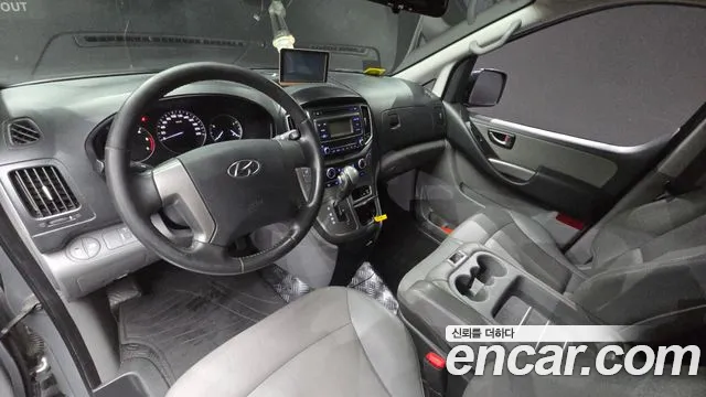 Hyundai Starex 2020 thumb 6