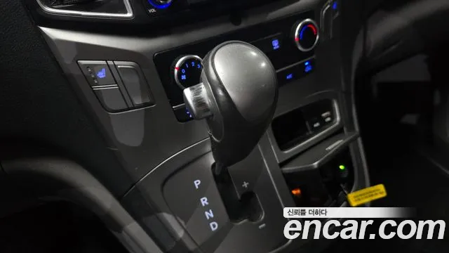 Hyundai Starex 2020 thumb 8