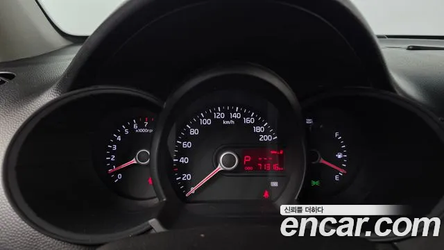 Kia Morning 2014 thumb 8