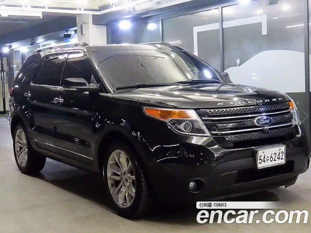 Ford Explorer 2012 thumb 11