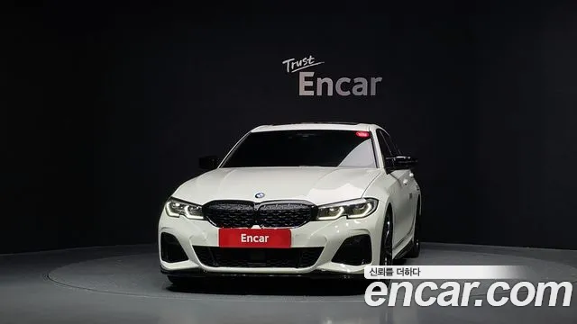 BMW 3-Series 2020 thumb 3