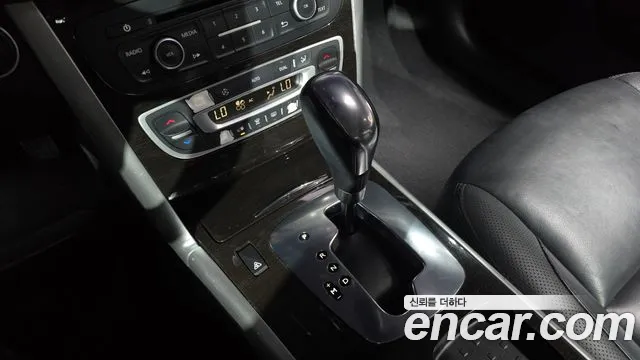 Renault-KoreaSamsung SM5 2014 thumb 9