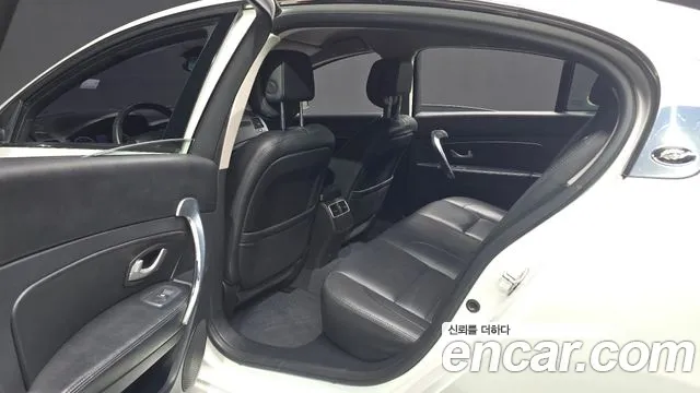 Renault-KoreaSamsung SM5 2014 thumb 11