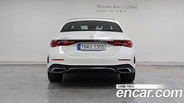 Mercedes-Benz E-Класс 2026 thumb 4