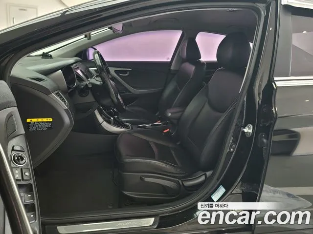 Hyundai Avante 2014 thumb 10