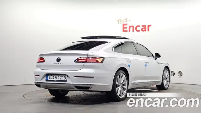 Volkswagen Arteon 2023 thumb 2